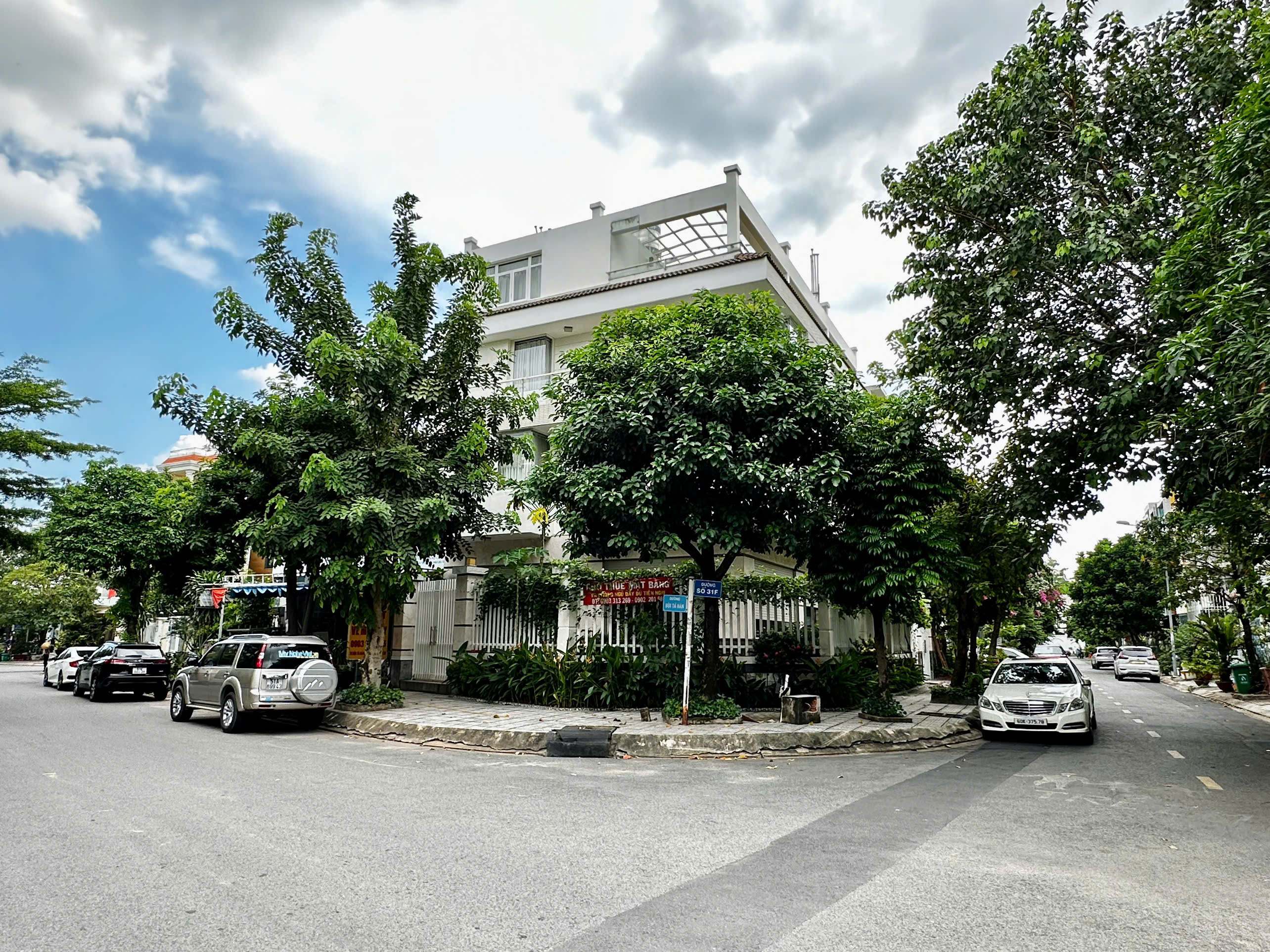 Bán nhà 2MT Lương Định Của Q2 Giá 72 Tỷ