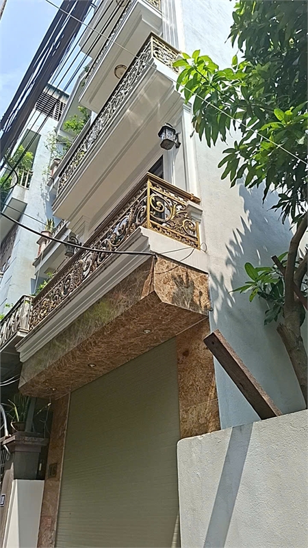 BÁN NHÀ THẠCH BÀN LONG BIÊN – 42m² – 5TẦNG – GẦN Ô TÔ – THANG MÁY – GIÁ CHỈ 8,1TỶ