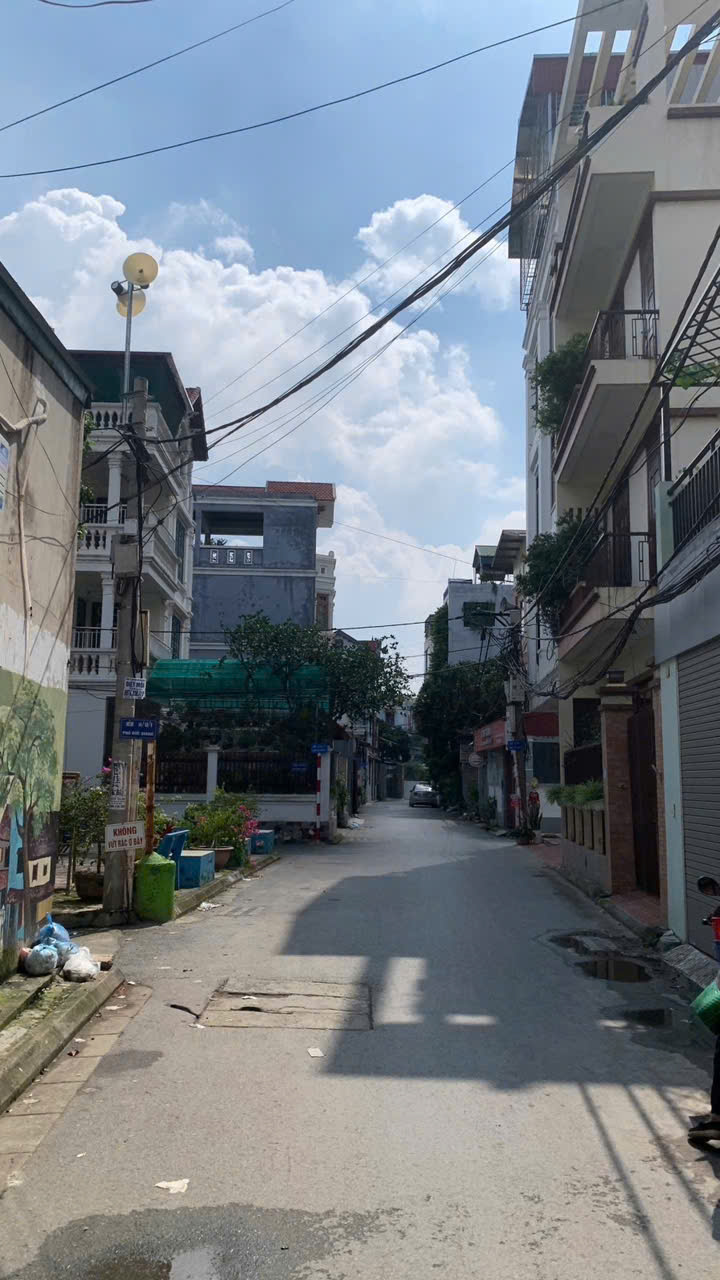 BÁN ĐẤT ĐỨC GIANG – LONG BIÊN  54/80M² ĐẤT  MT 5.86M  9.3 TỶ