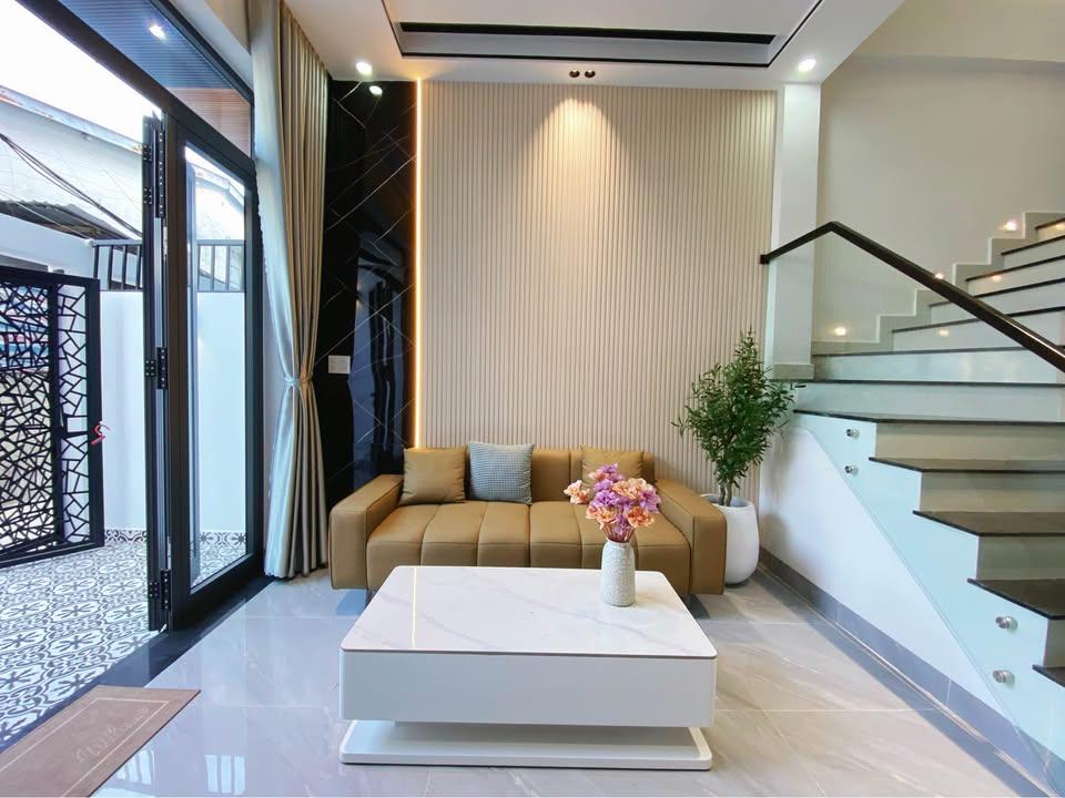 ???? ????  BÁN NHÀ THẠCH BÀN - SÂN RỘNG -  NỘI THẤT ĐẸP Ở NGAY -  40 M2 ???? ????