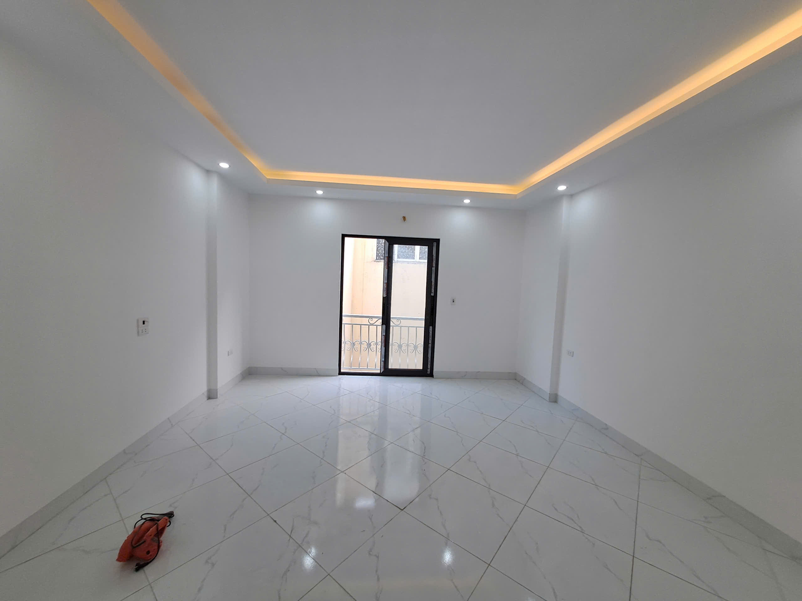 ???? BÁN NHÀ Ỷ LA – HÀ ĐÔNG –HÀ NÔI   LÔ GÓC 3 THOÁNG – GẦN PHỐ – CHỈ 6.75 TỶ