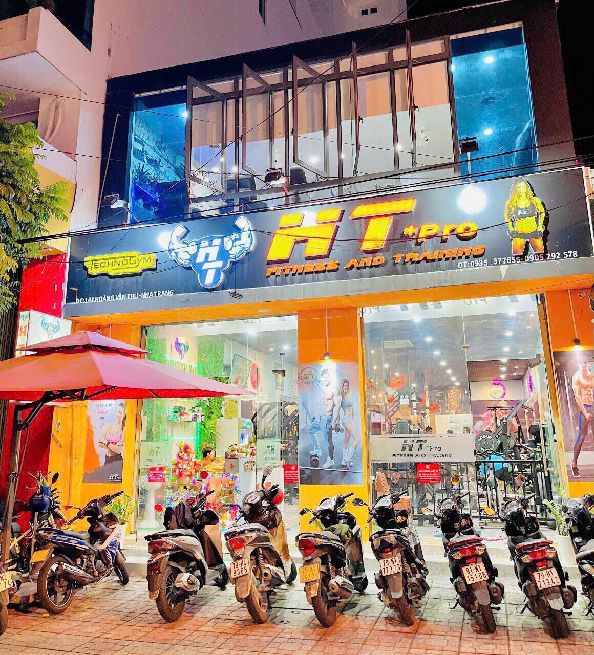 Bán nhà Hoàng Văn Thụ Tttp Nha Trang
Diện tích 191 m2 ngang 7m7 
Đường hiện trạng rộng 14m 25 tỷ785 lh e Ngọc