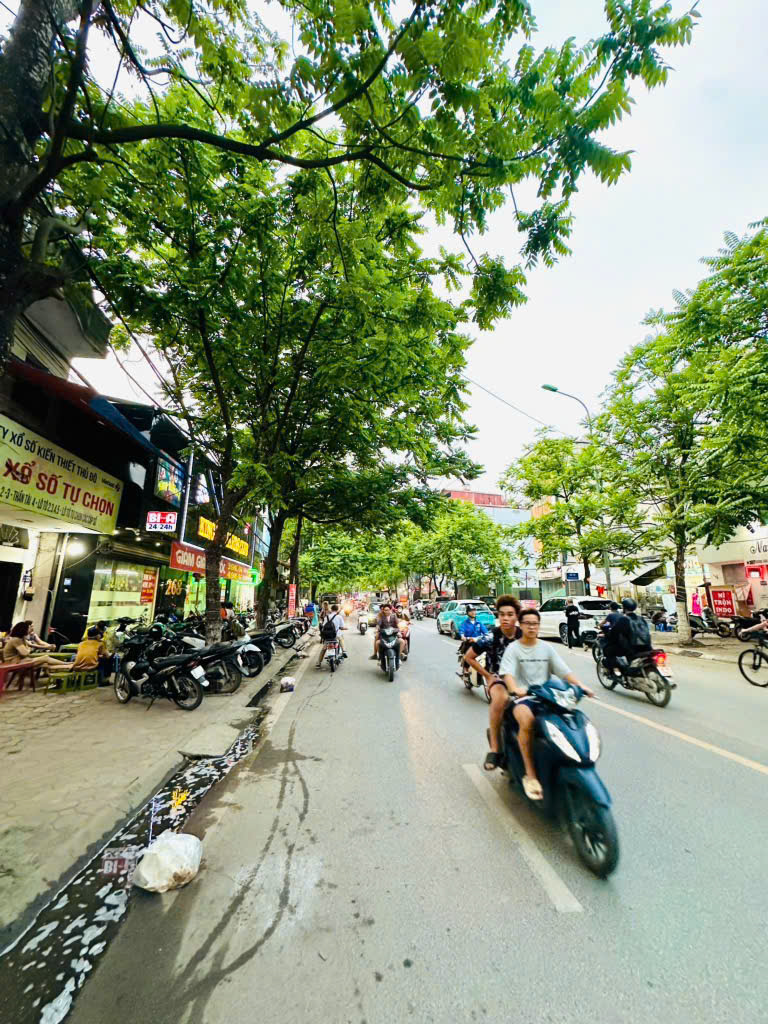 Âu Cơ đất đẹp - ngõ nông - 20m oto tránh - nở hậu - 80m giá nhỉnh 14 tỷ.