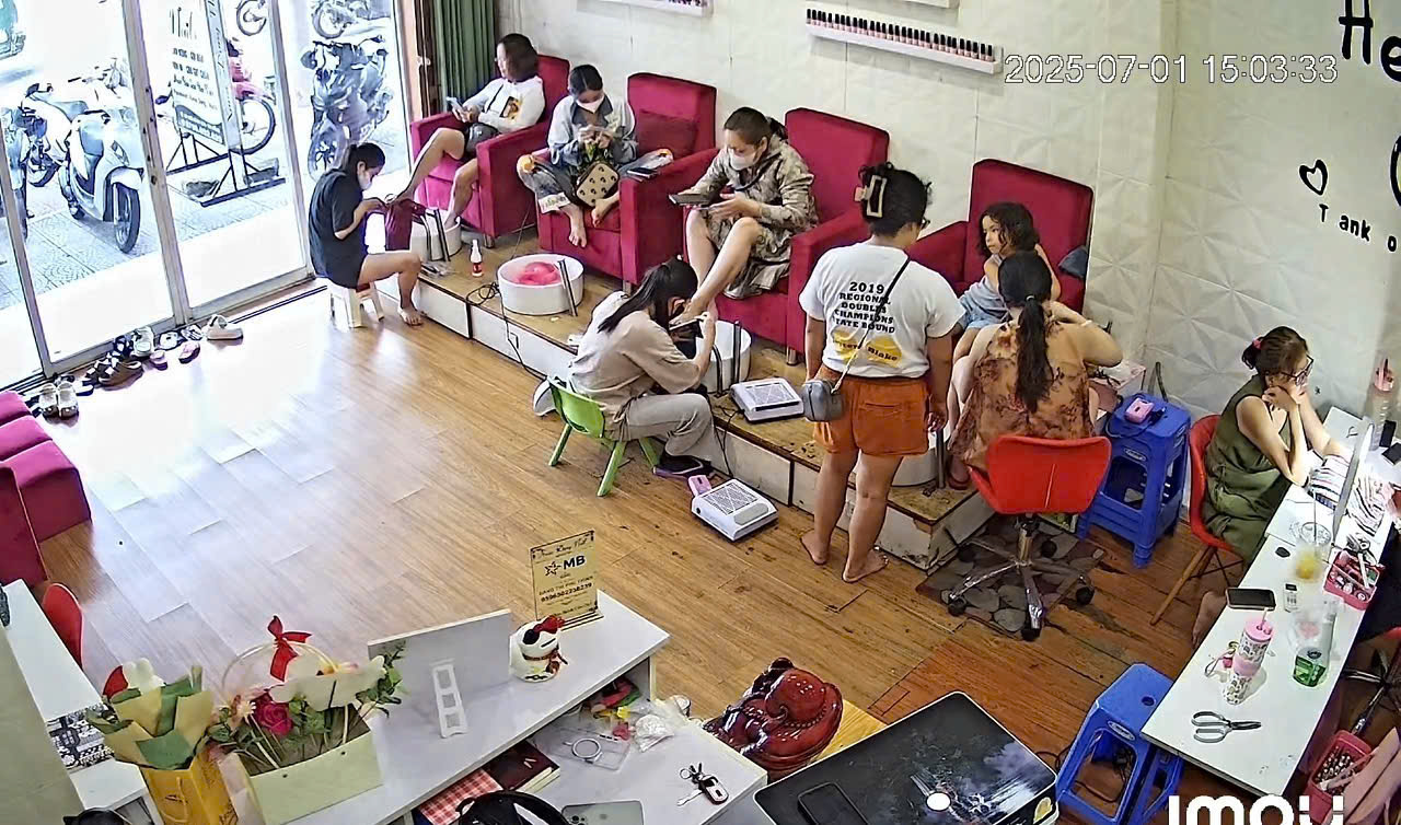Đà Nẵng ! Cần sang tiệm nail MT đường ngũ hành sơn, Bắc Mỹ An, Ngũ Hành Sơn, chính chủ: 0796652829