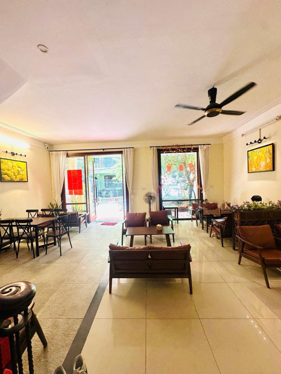 Nhà Mặt Ngõ Đội Cấn, Liễu Giai, Ba Đình. Ô Tô Tránh.  Mặt Tiền 7.55m .108m2  Giá 42 Tỷ