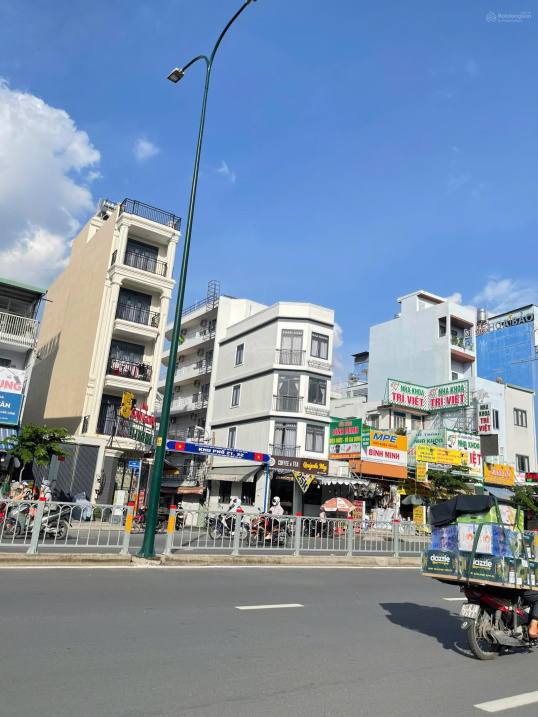 Chính chủ bán nhà 5 x 26m, 4 tầng, đường ô tô thông Dương Quảng Hảm, P5, GV,