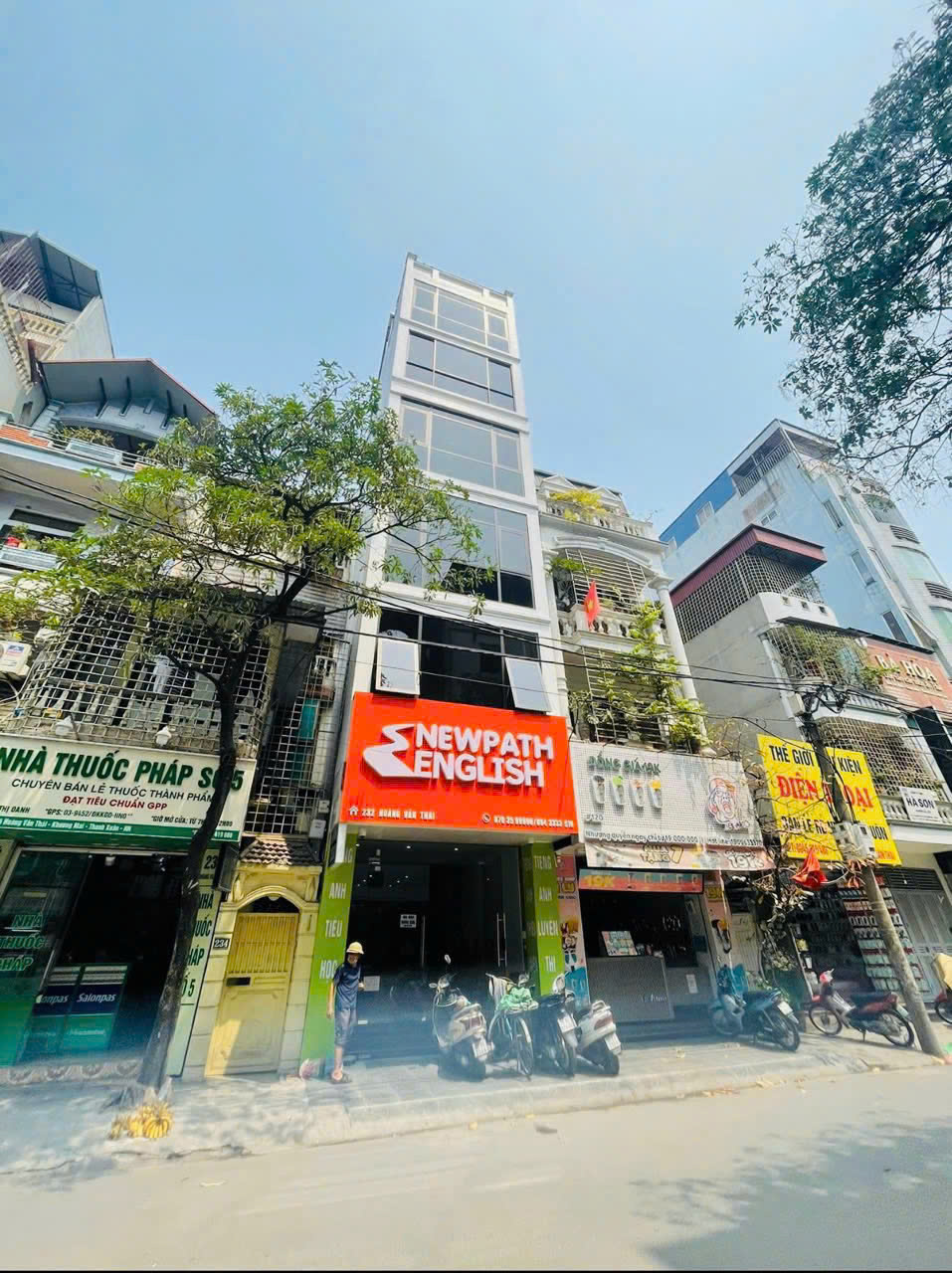 CHO THUÊ VĂN PHÒNG 90M² – NHÀ MỚI – CÓ THANG MÁY TẠI 232 HOÀNG VĂN THÁI , HÀ NỘI