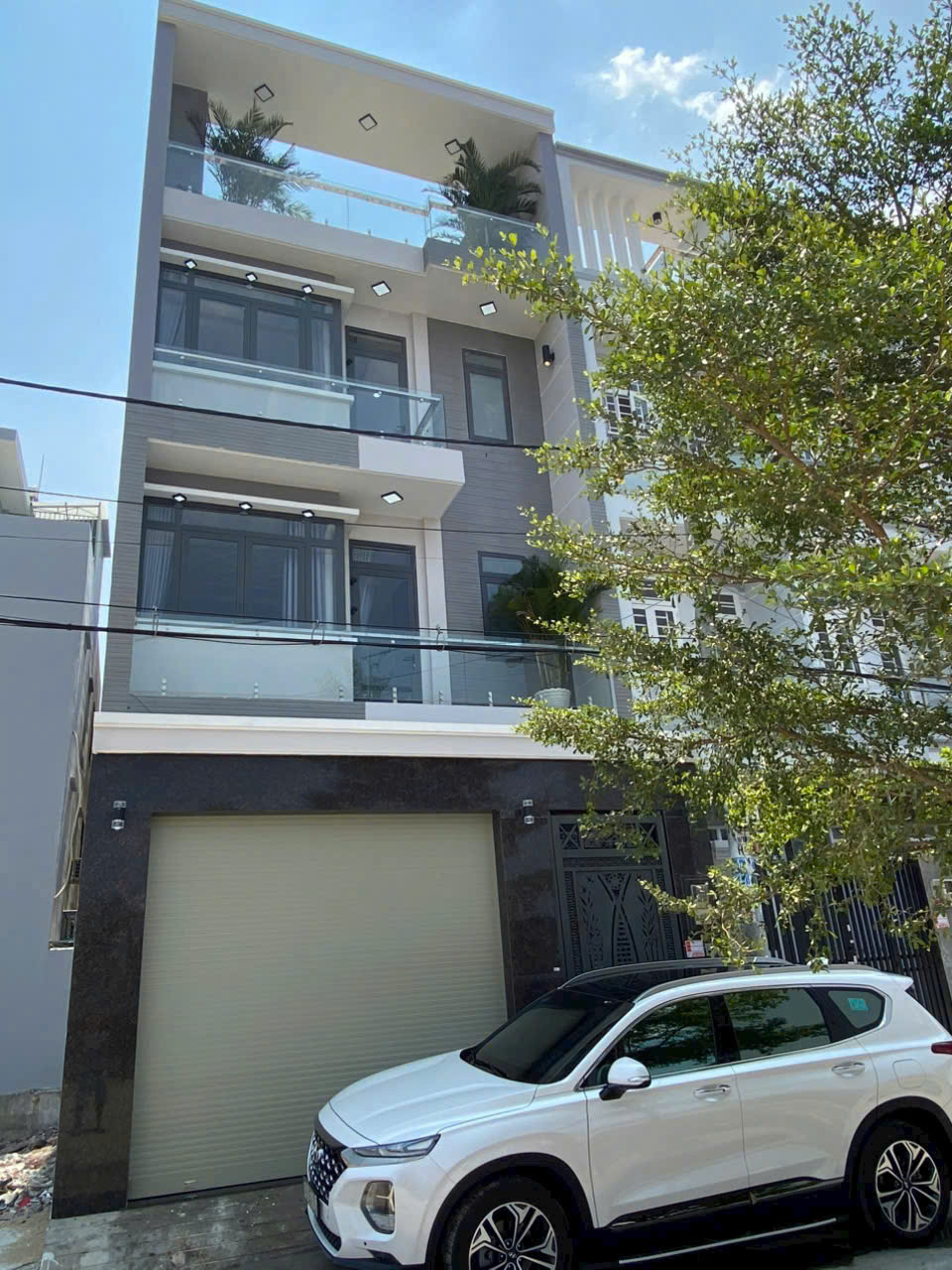 Căn Duy Nhất Nhà Phố KDC Omely – 6x14m – Giá 8.39 Tỷ – Trước Nhà Công Viên