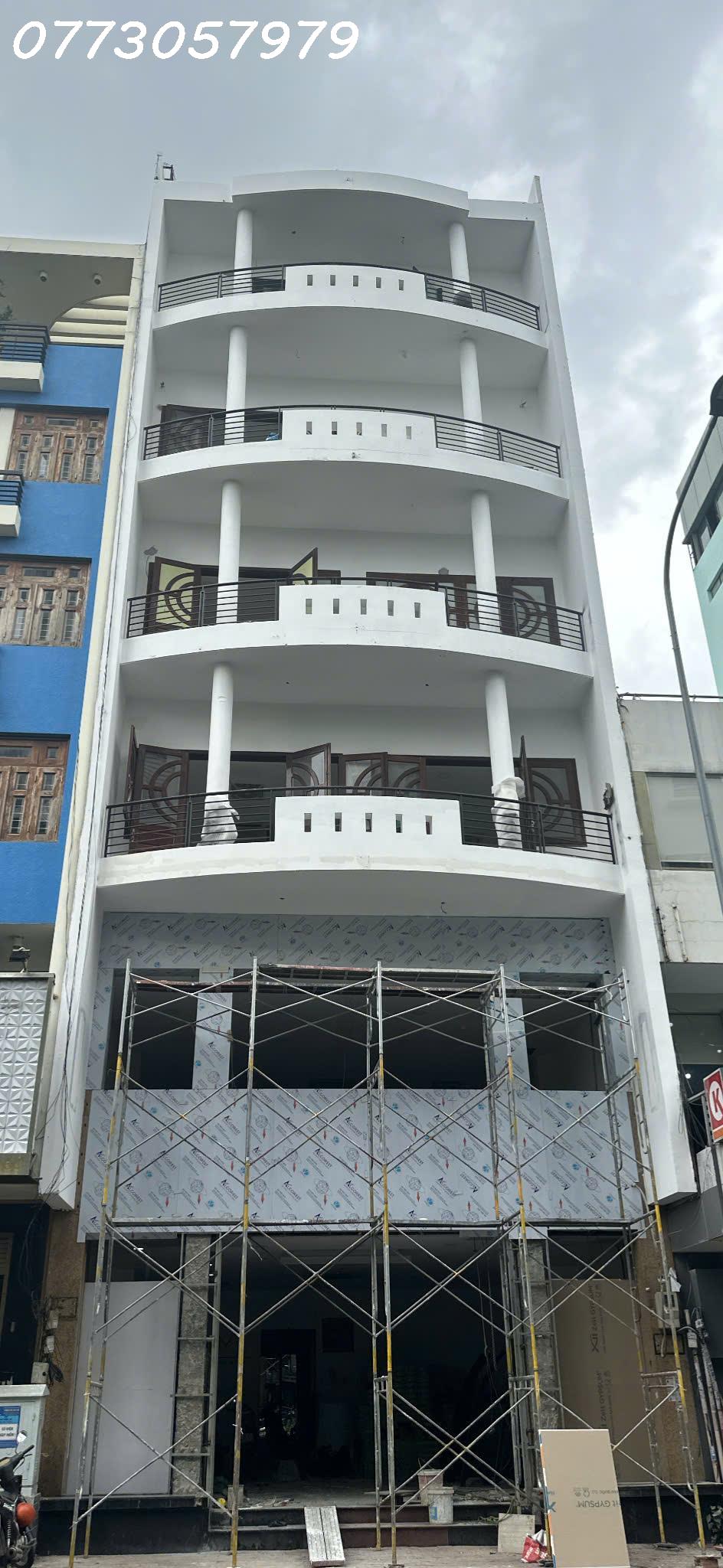 BÁN TÒA NHÀ MẶT TIỀN CAO THẮNG – P.12, Q.10 8x20M. 6 TẦNG BÁN 90 TỶ TL