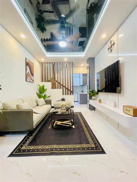 15 Ngọc Hồi 5 tầng nhà mới, vi trí đẹp bao quy hoạch chỉ 5,8 tỷ