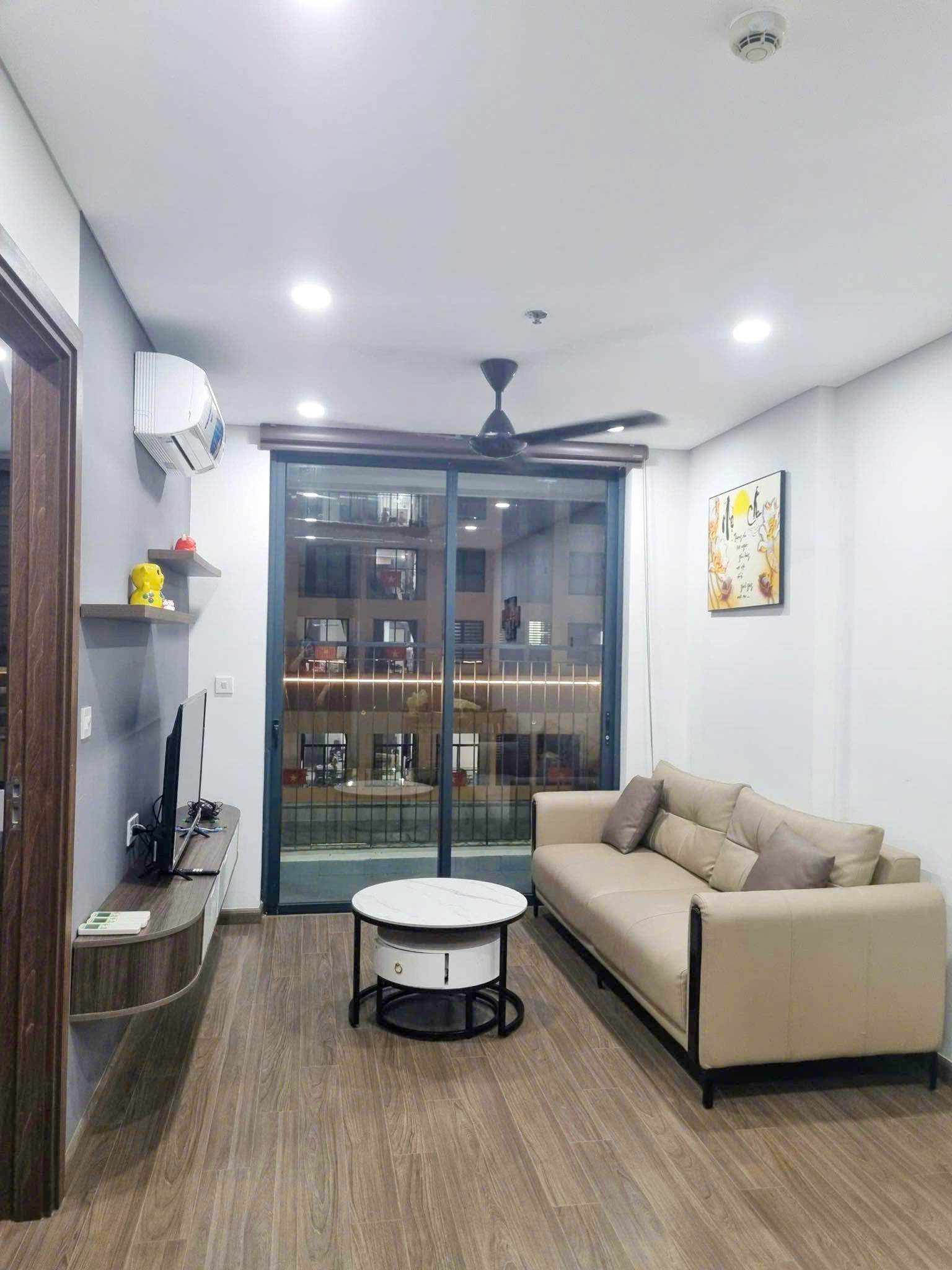 BÁN CĂN 2PN - FULL NỘI THẤT - HƯỚNG ĐÔNG - FPT PLAZA 2 ĐÀ NẴNG