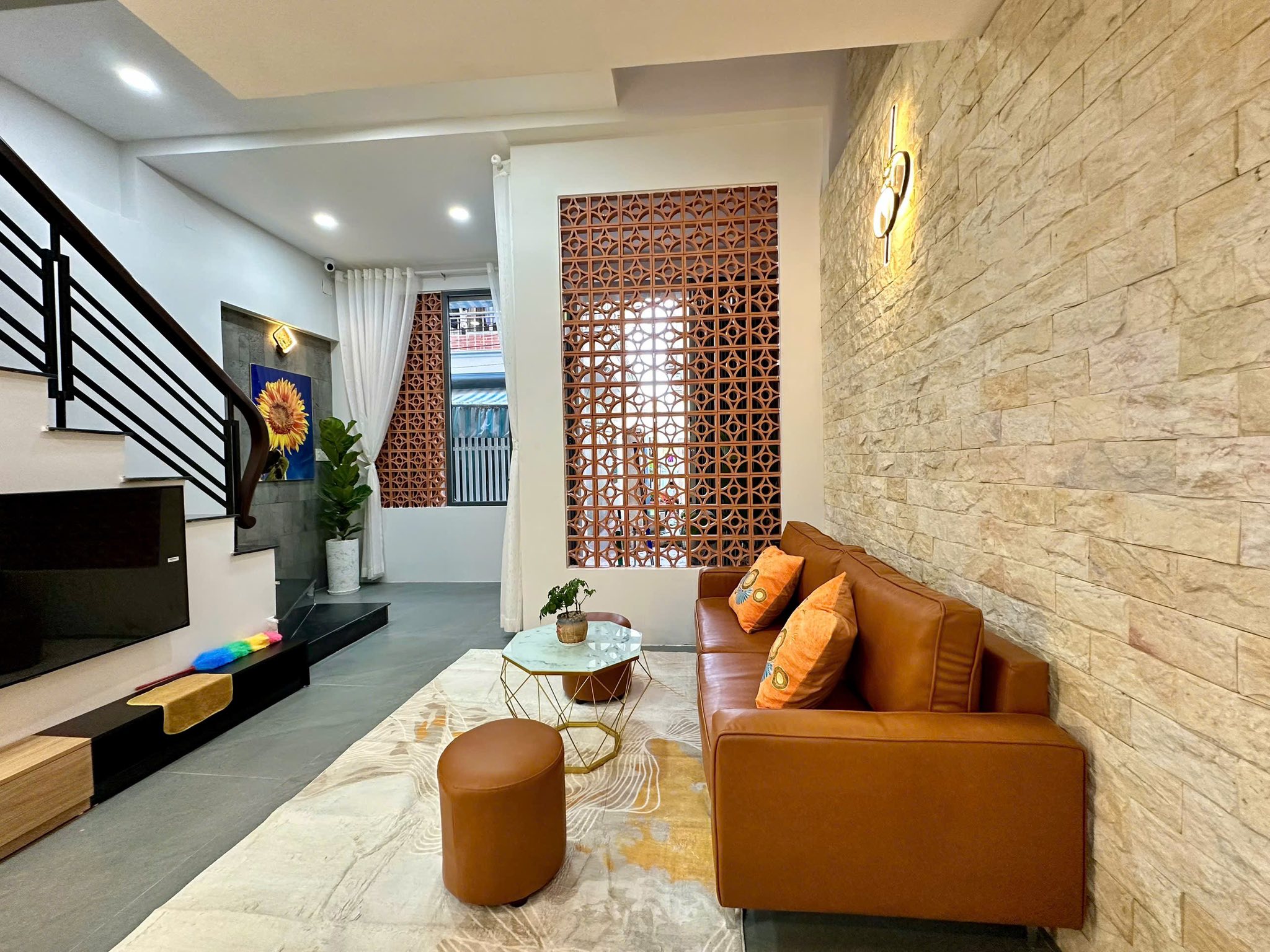 BÁN NHÀ MỚI THIẾT KẾ HIỆN ĐẠI 3 TẦNG HẺM ĐƯỜNG THÁP BÀ VĨNH THỌ