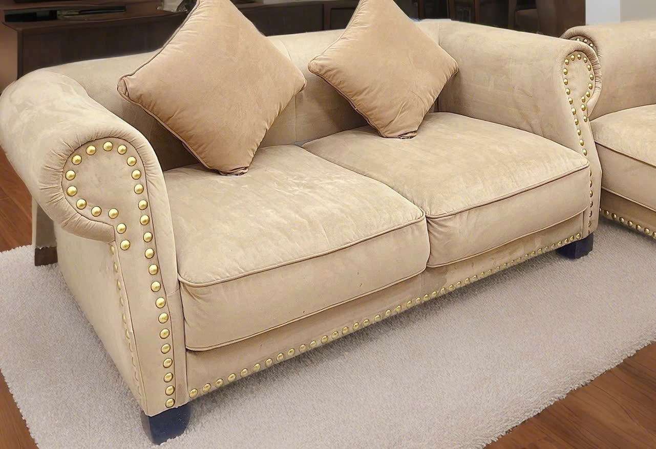 MÌNH CẦN THANH LÝ BỘ SOFA MỚI SETUP CHO VĂN PHÒNG Ở CIPUTRA CÙNG MÁY GIẶT, GIƯỜNG GỖ CỦA CÁ NHÂN