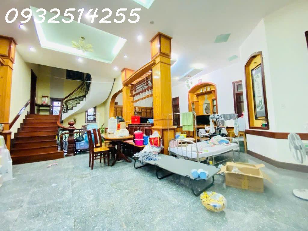 269 BIỆT THỰ 3 TẦNG LÔ GÓC – ĐƯỜNG 10.5M – DIỆN TÍCH KHỦNG 420M² – SÁT SÔNG THĂNG LONG