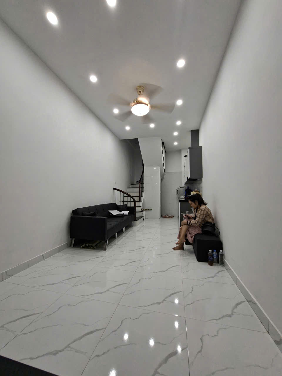 NHÀ ĐẸP Ở NGAY VÀI BƯỚC RA PHỐ, TT QUẬN ĐỐNG ĐA, TIỆN ÍCH BẠT NGÀN Linh Quang 22m, 5T, mt 3m, chỉ  5.6 tỷ