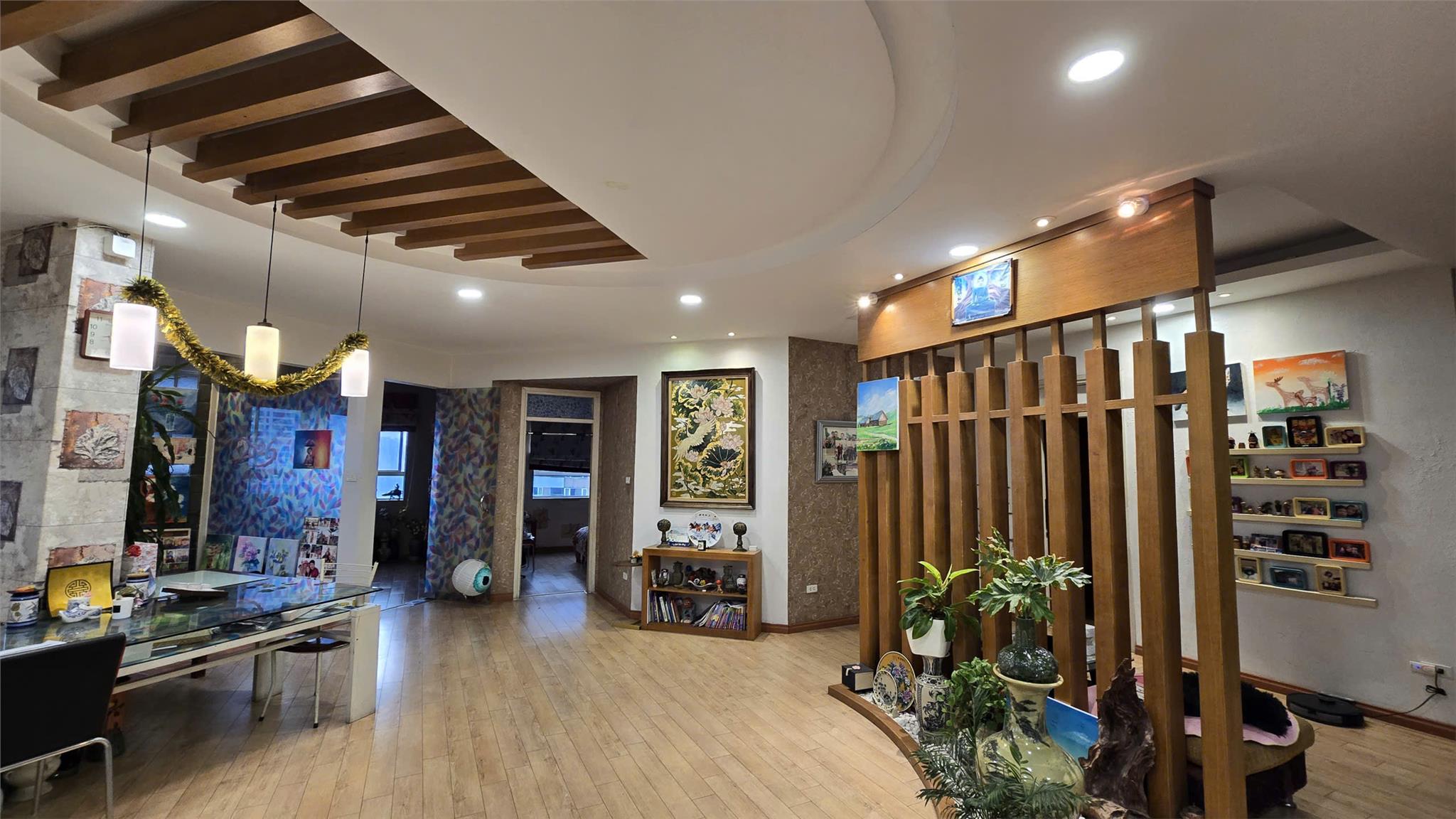 Cho thuê căn hộ penthouse 275m2 làm văn phòng hoặc ở tại Thanh Xuân Hà Nội