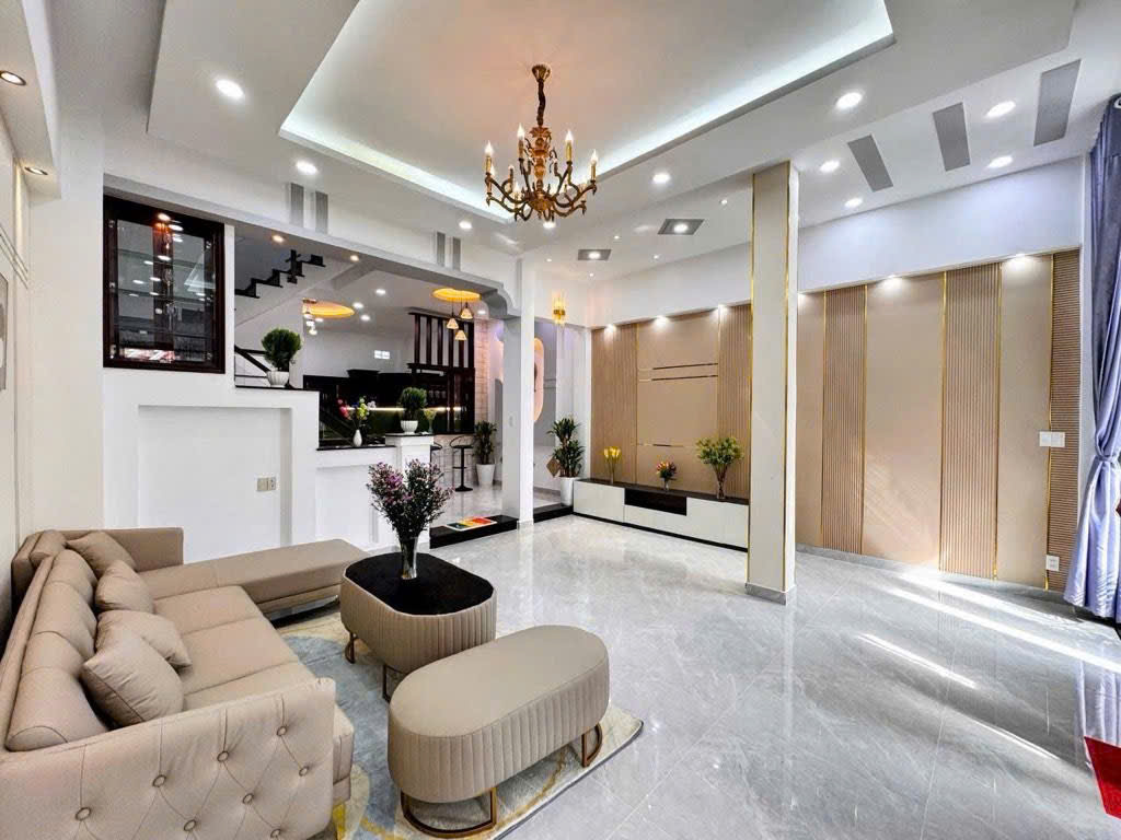 ????????CHỈ 9 TỶ NHỈNH - BÌNH TÂN - Đường Xe Tải - Nhà Mới - Tặng Full Nội Thất - Gần Bình Long - Giáp Tân Phú