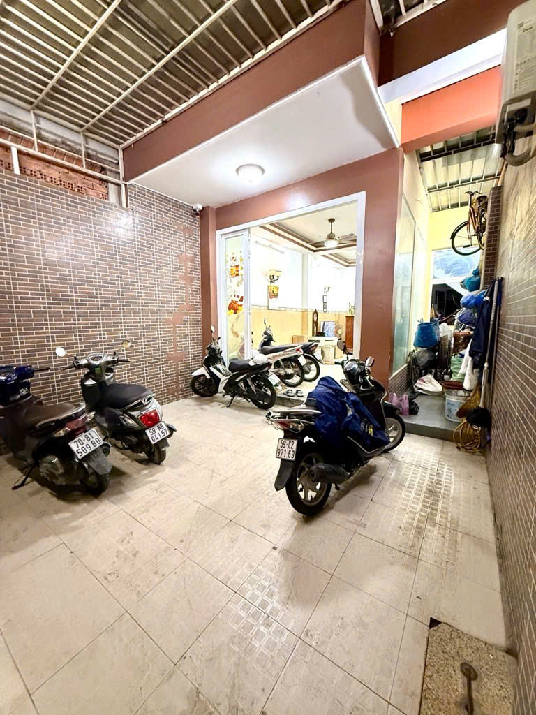 CỰC SỐC I QUẬN 7 I CHỈ 13 TỶ 100 I 4.8x22 I 5 TẦNG