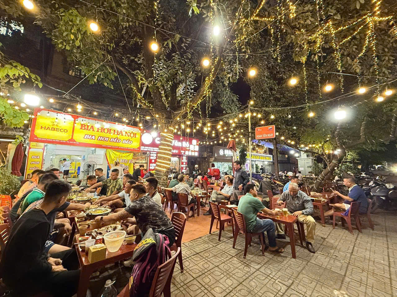 SANG NHƯỢNG QUÁN BIA HƠI TẠI  NGỌC KHÁNH, BA ĐÌNH, HÀ NỘI