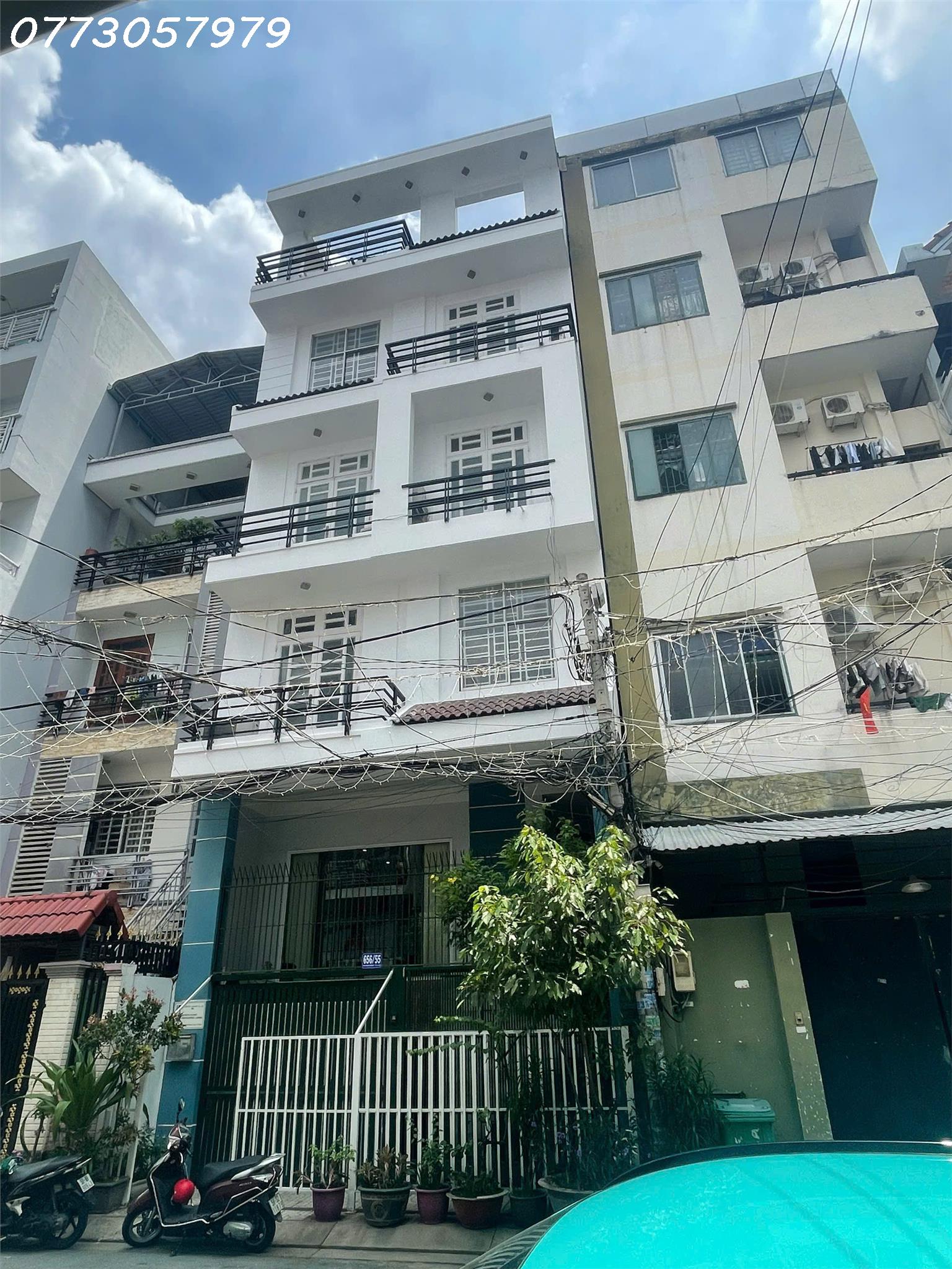 BÁN NHÀ 2 MT HẺM XE TĂNG – CÁCH MẠNG THÁNG TÁM, P.11, QUẬN 3