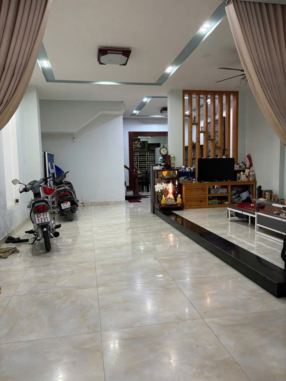 Nhà 4 tầng khu Cao Lỗ VIP P4 Q8, Giá : 21.5 Tỷ (TL)