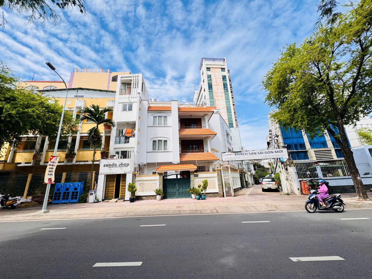 QUẬN 3: CHÍNH CHỦ 0938676685 BÁN NHÀ 5 TẦNG MẶT TIỀN BÀ HUYỆN THANH QUAN, P.XUÂN HÒA- DT 40M2- VỊ TRÍ KHAI THÁC KD ĐA NGÀNH- VỈA HÈ SIÊU RỘNG- CHÀO 21T