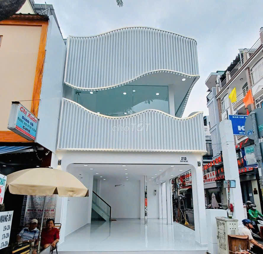 Chính Chủ Bán Mặt Tiền Nguyễn Thiện Thuật, P.1, Q.3: (5x7.8m), Giá Tốt Chỉ 22,9 Tỷ!