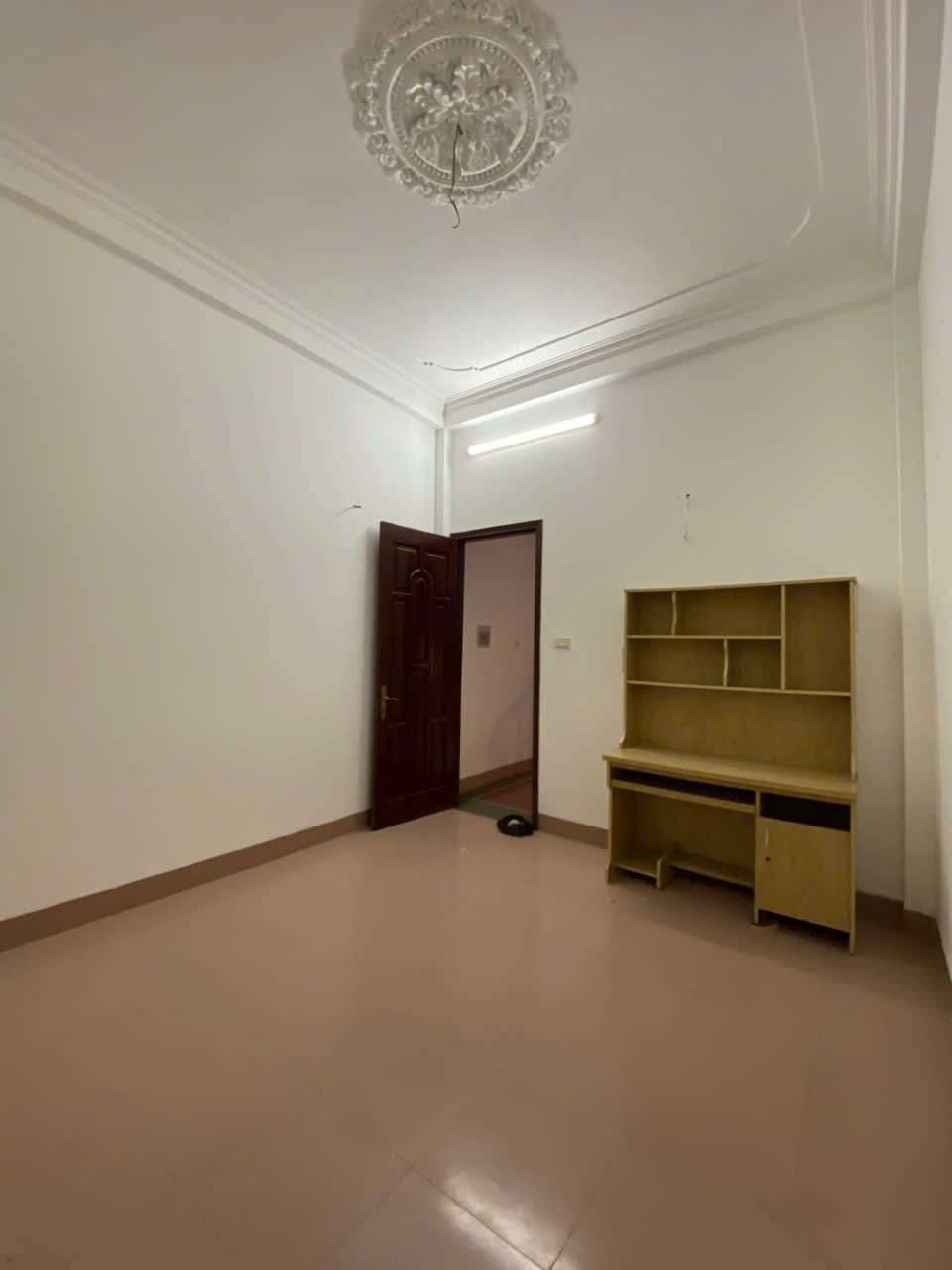 BÁN NHÀ NGUYỄN VĂN CỪ – TRUNG TÂM LONG BIÊN  62M² – CHỈ 9.5 TỶ