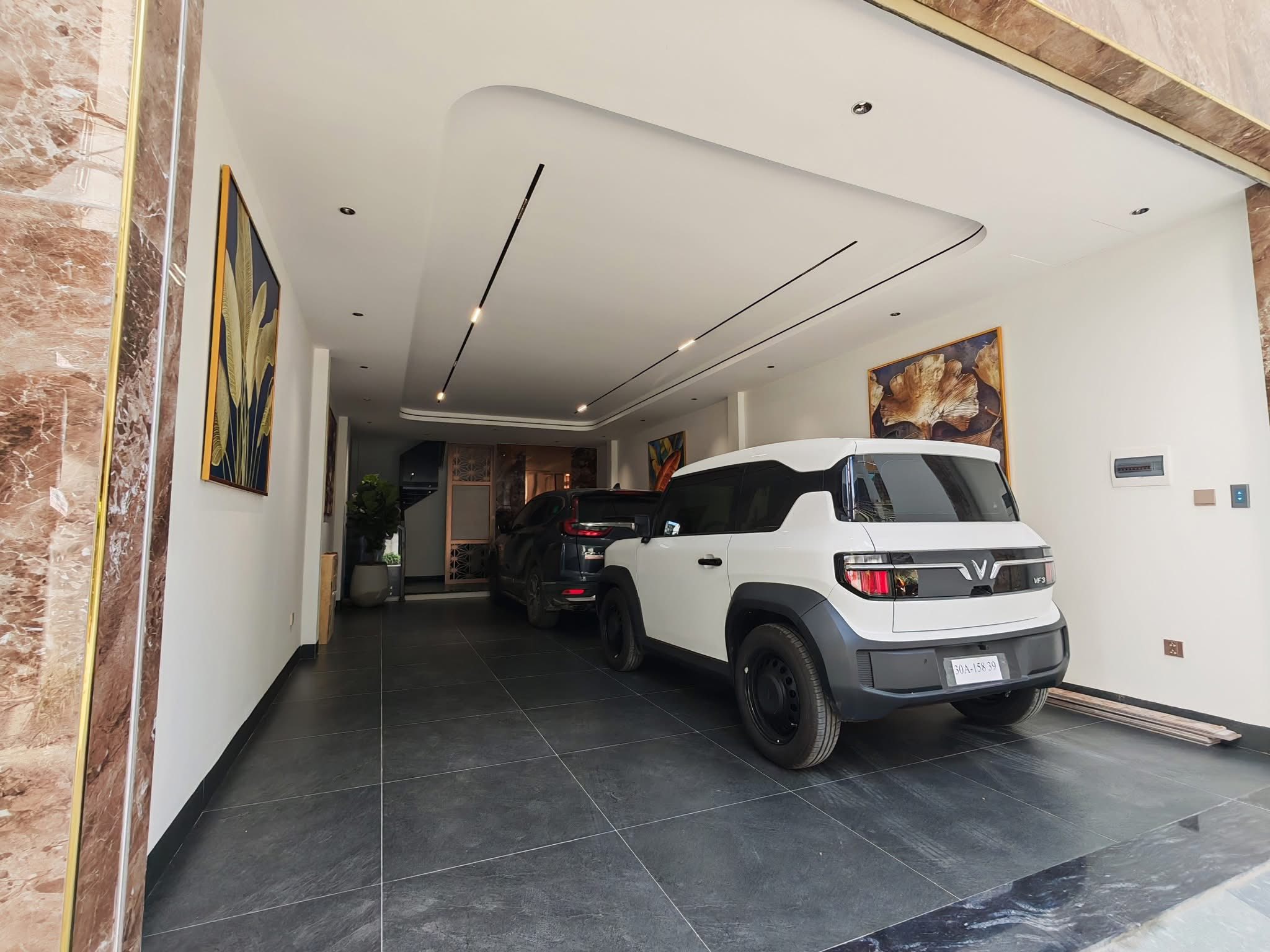 NHÀ PHỐ CỔ LINH 65M2. 7T, MT 5M GARA 2 Ô TÔ, DUPLEX ĐẲNG CẤP, FULL NỘI THẤT