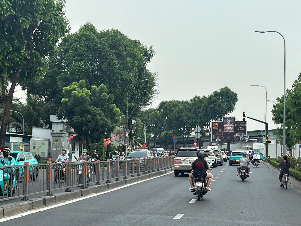 Bán đất tặng nhà 2 tầng ngang 5.1m 76m2 hẻm 1 sẹc Quang Trung gần trường học chỉ 6.4 tỷ.