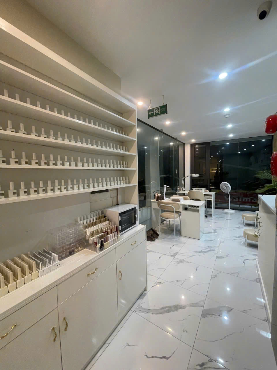 CHÍNH CHỦ SANG NHƯỢNG CỬA HÀNG NAIL - MI - GỘI TẠI TRIỀU KHÚC, HÀ NỘI