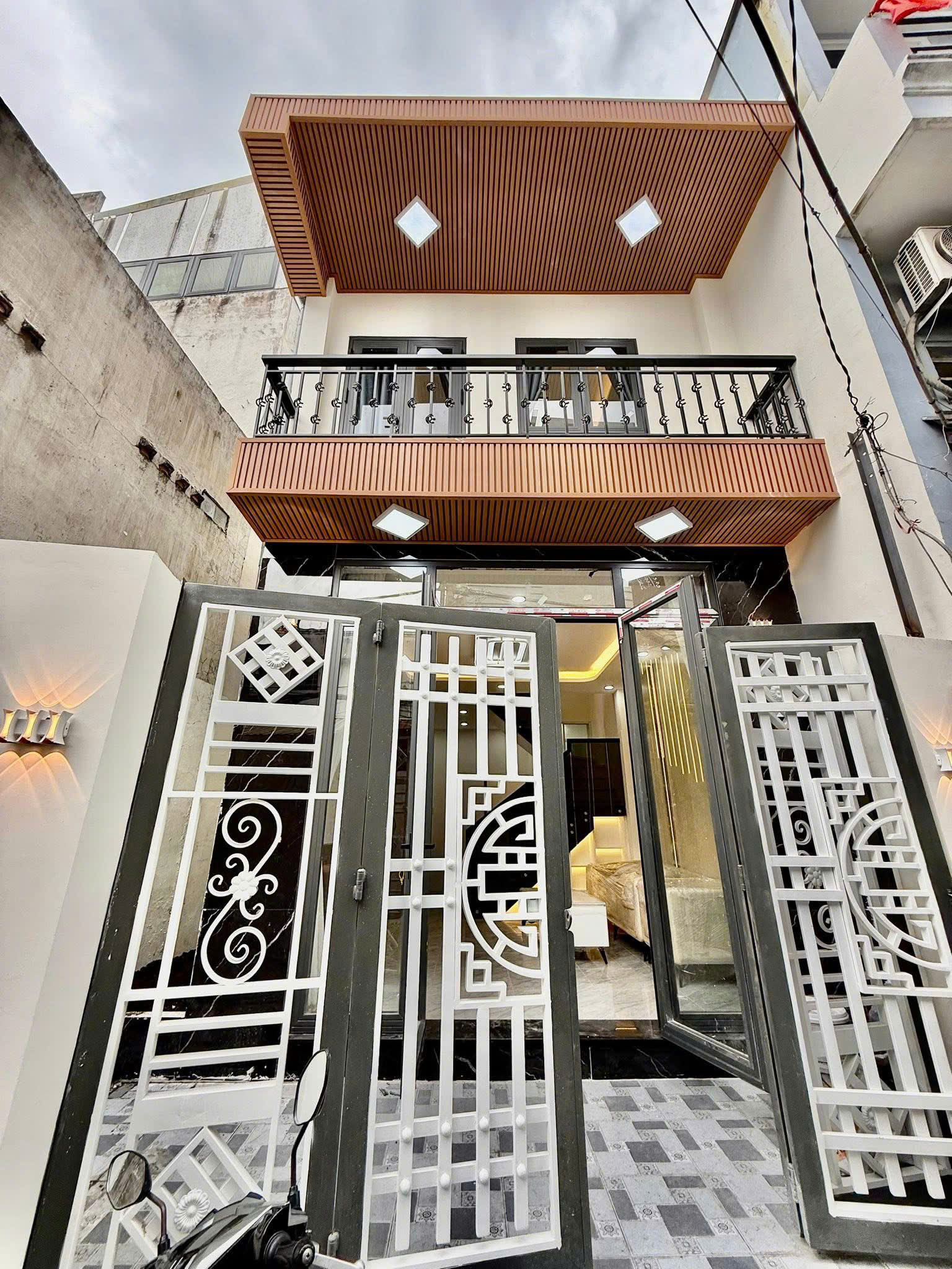 Cần bán gấp nhà hẻm 487 Huỳnh Tấn Phát, phường Tân Thuận Đông, Quận 7.5ty990