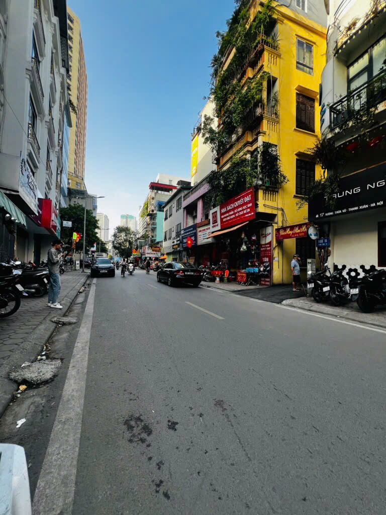 Mặt phố Vương Thừa Vũ, 55m vượng khí ngập trời, kinh doanh hút lộc, nở hậu