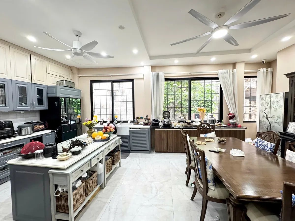 Xứng Tầm An Cư, Phố Ngọc Thụy 115m2, 5T, Mặt Tiền 6m, Gara Ô Tô, Full Nội Thất,  23 Tỷ