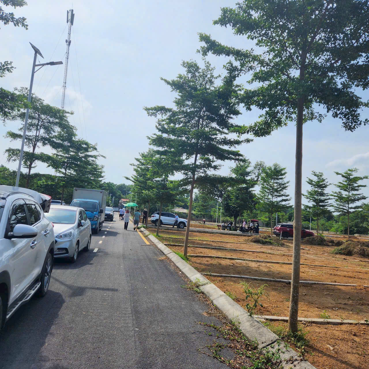 ĐẤT ĐẸP Ở NGAY – GẦN QL21, GẦN CHỢ, GẦN TRƯỜNG – KHÔNG LẤY TIẾC!