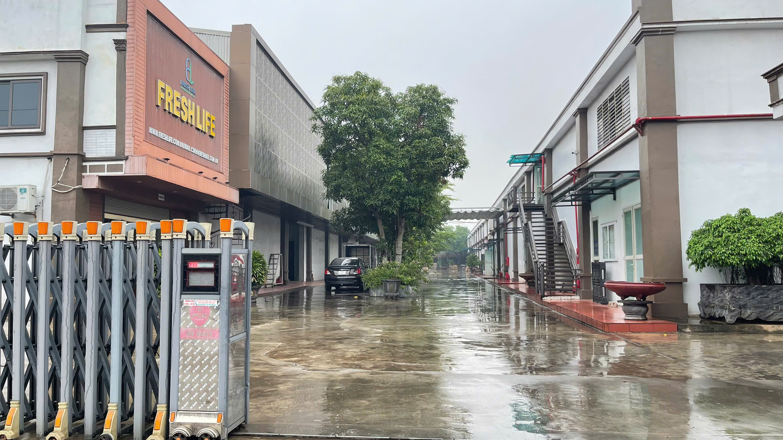 Cho thuê văn phòng KD rộng 5.221m2 tại Tp Nam Định, đẹp, mới, tiện nghi...