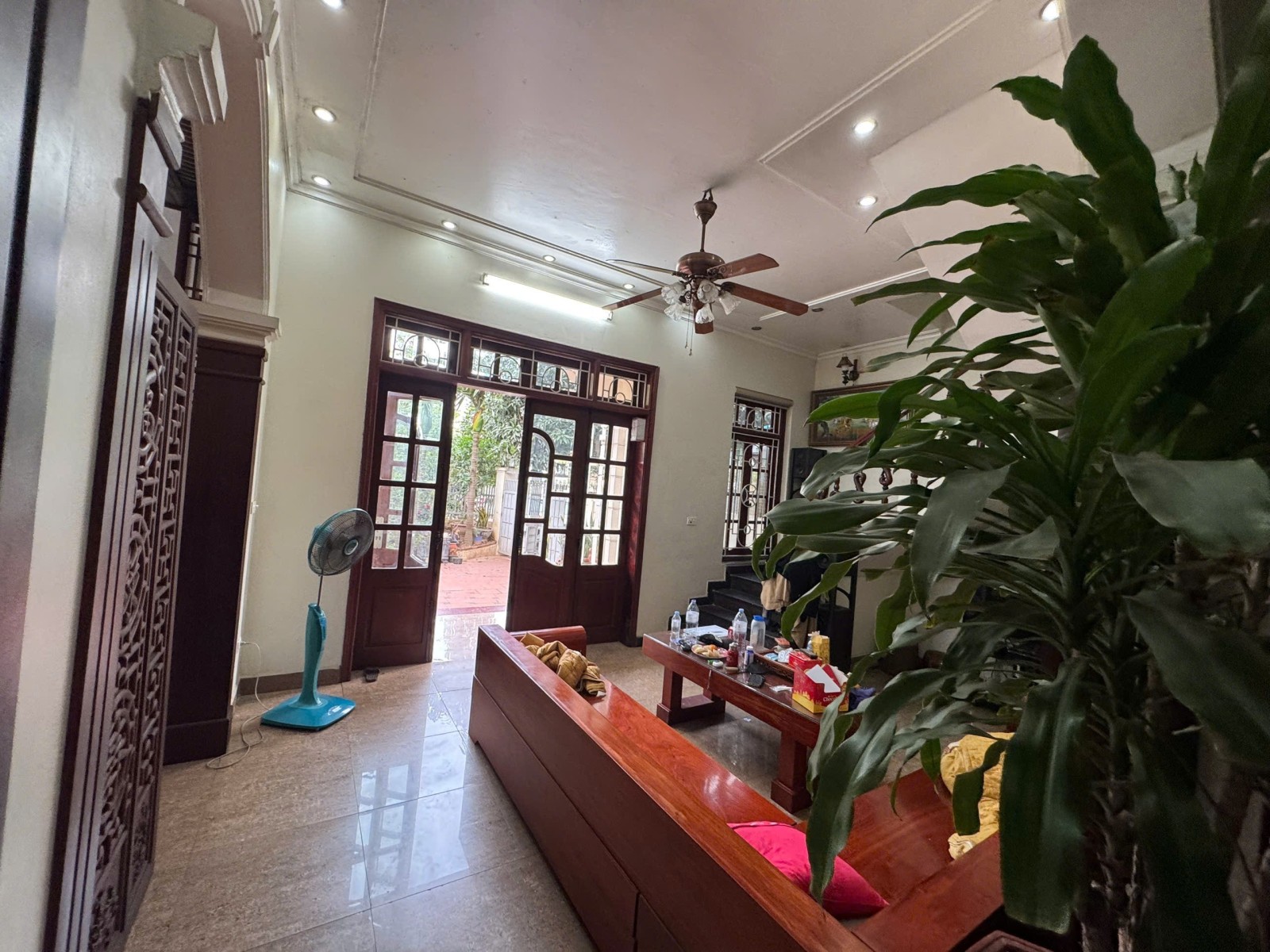 SIÊU PHẨM BIỆT THỰ VIEW HỒ – LÔ GÓC – VỈA HÈ – TRUNG TÂM NGỌC THỤY