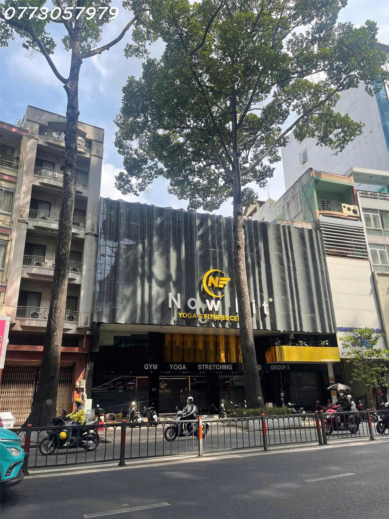 BÁN NHÀ MẶT TIỀN ĐƯỜNG BA THÁNG HAI, Q.10 18X28M, HĐ THUÊ 300TR, BÁN 300TỶ