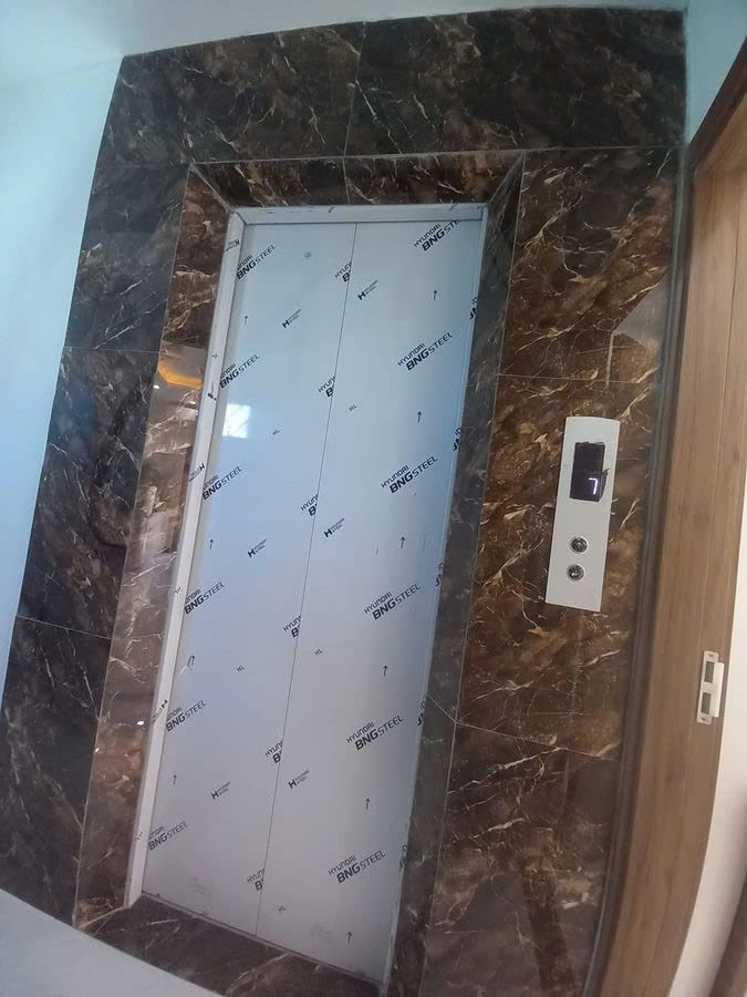 Nhà tôi cho thuê Nhà căn góc, mới, 117m2_ 4T; vỉa hè, Đội Cấn-45 Tr