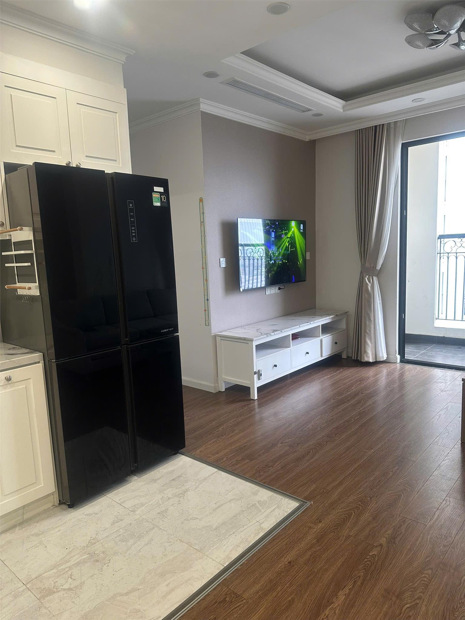 CC Cho thuê căn hộ 3ngủ sunshine riverside phú thượng