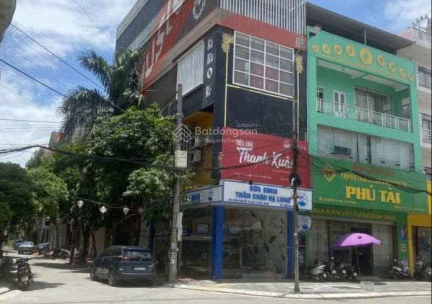 Cho thuê nhà mặt phố khu vực nút giao Hoàng Hoa Thám – Lạc Long Quân – Thụy Khuê – Võ Chí Công