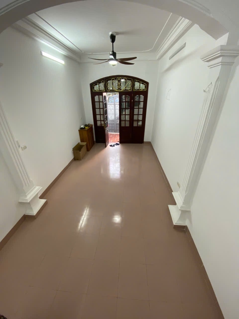 BÁN NHÀ NGUYỄN VĂN CỪ – 62M² – 3 TẦNG – GIÁ CHỈ 9.5 TỶ