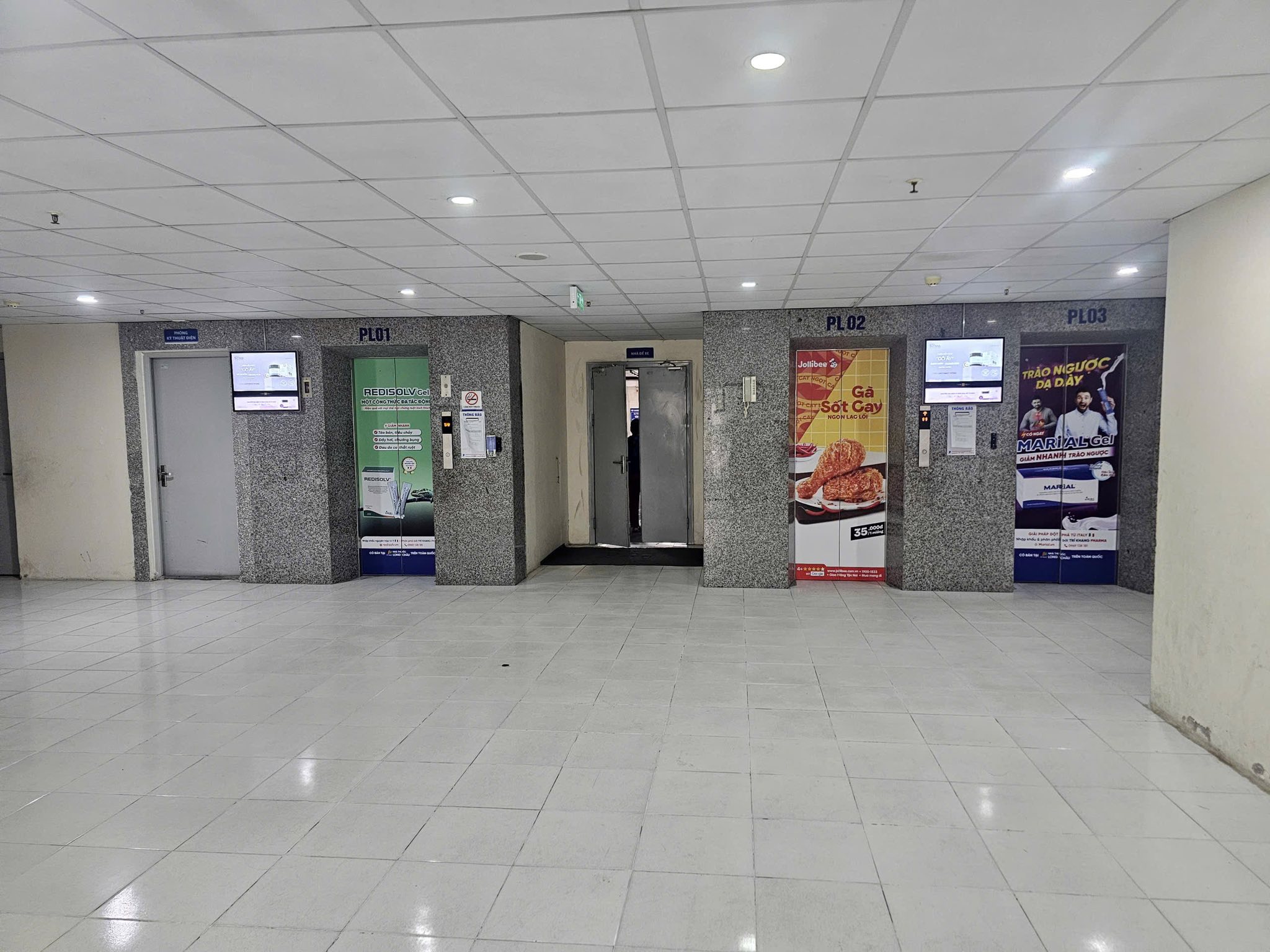 Bán căn góc C14 Bùi Xương Trạch, DT 68m2, giá 5,7 tỷ.