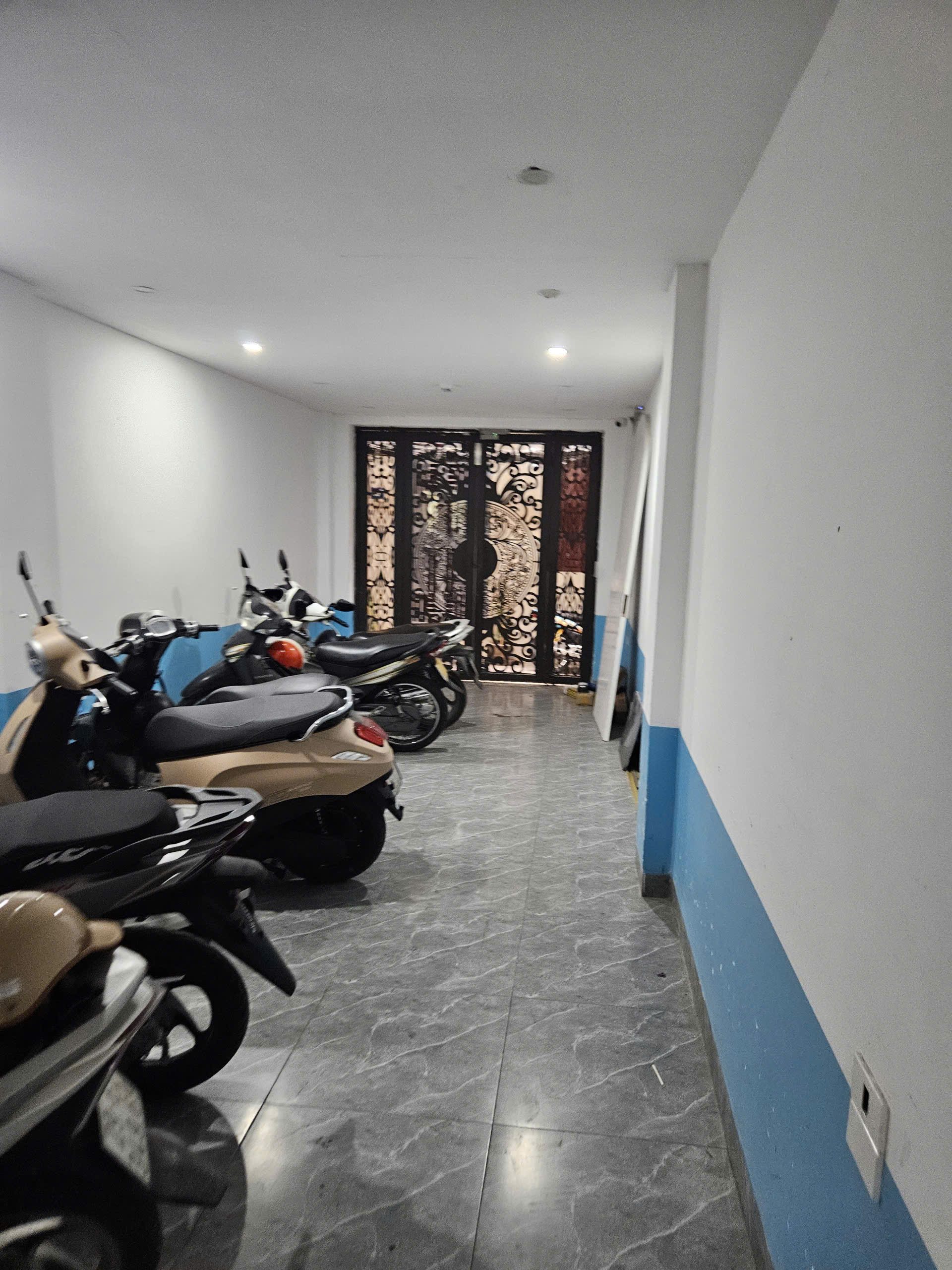 PASS PHÒNG CHUNG CƯ GIẢNG VÕ, BA ĐÌNH, HÀ NỘI – Ở NGAY, GIÁ TỐT CHỈ 8TR - 50M2