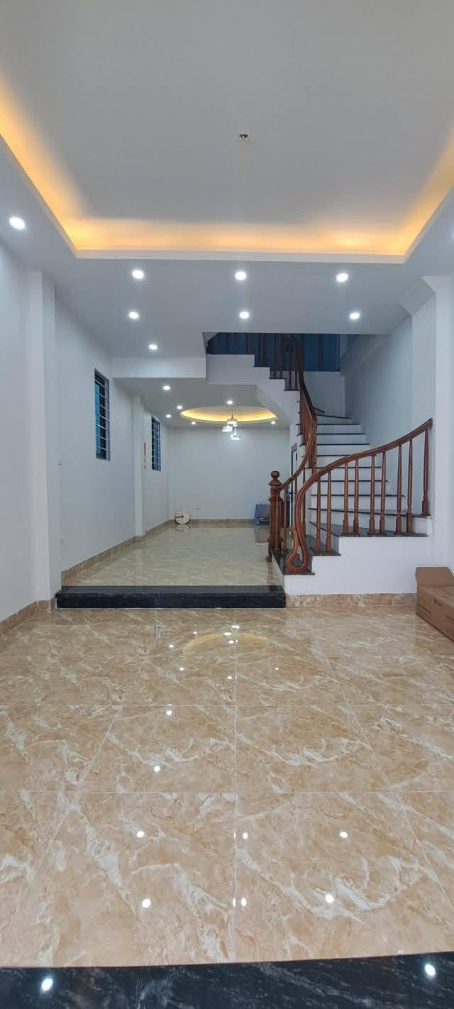 BÁN NHÀ KHU PHAN XÍCH LONG - 46M2 - 5 TẦNG - 5 PN - 4 WC - SỔ VUÔNG - DỄ CẢI TAO 7 PN - PHÙ HỢP Ở CHO THUÊ - GIÁ CHỈ 5.9 TỶ