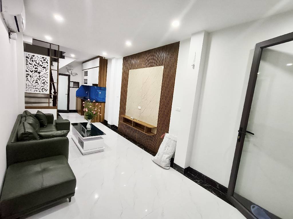 354 Trường Chinh thiết kế hiện đại, ngõ thông khắp nơi, 6 tầng đủ công năng
