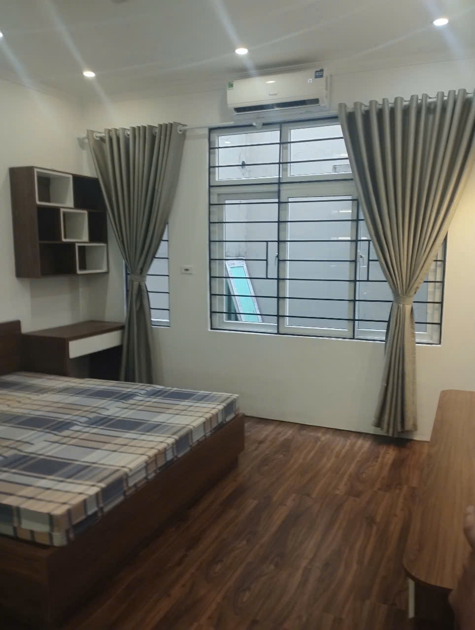 Bán nhà phố Tân Hưng Sóc Sơn 30m 5 tầng 3 phòng ngủ