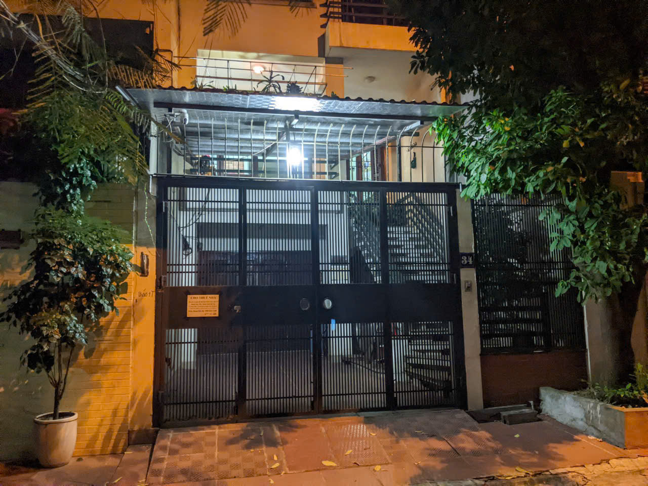 CHO THUÊ NHÀ TẦNG 1 – 120m² – LÀM VĂN PHÒNG, KINH DOANH ONLINE  TẠI THANH XUÂN, HÀ NỘI– Ô TÔ ĐỖ CỬA 24/7